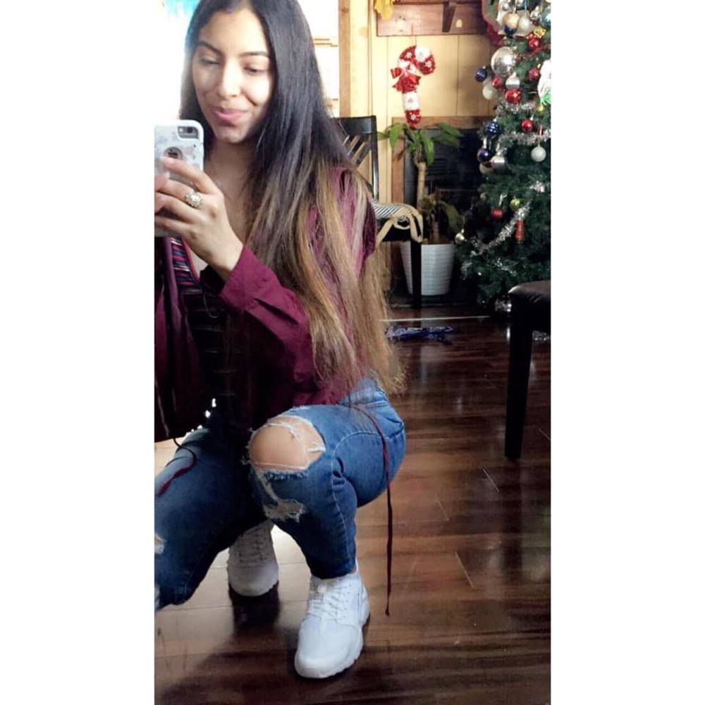 Meet your Posher, Cristal